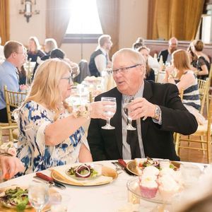 Meet your Posher, Carla